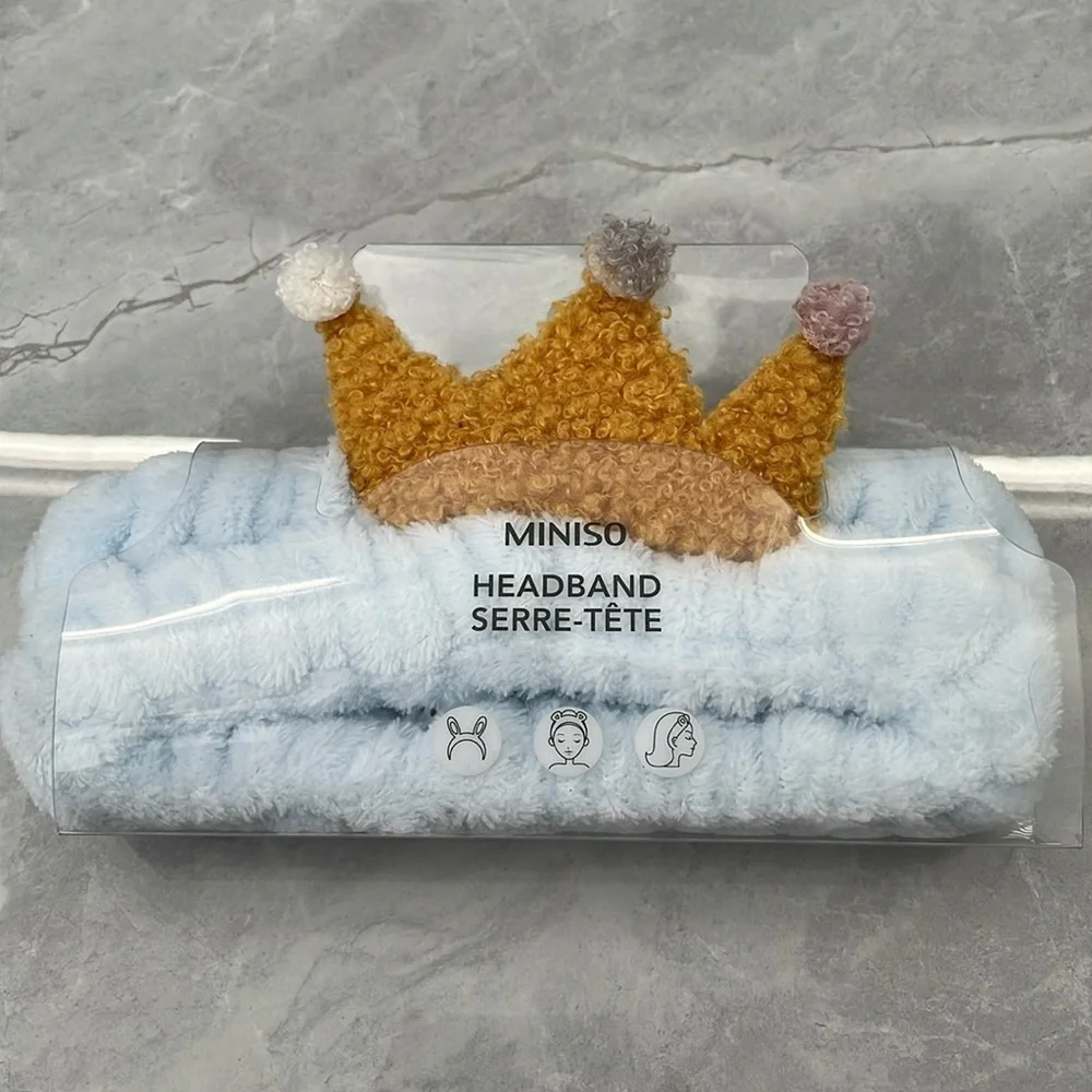 Personal Care Bundle - Face Wash Headband, Scrunchie, Mirror, Towel, Hair Clip
